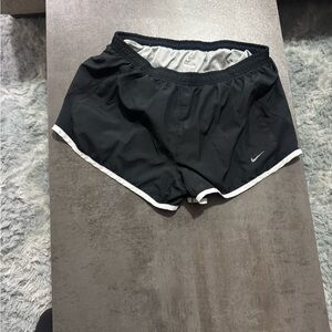 Nike black and white running shorts. Size medium.

#runningessentials